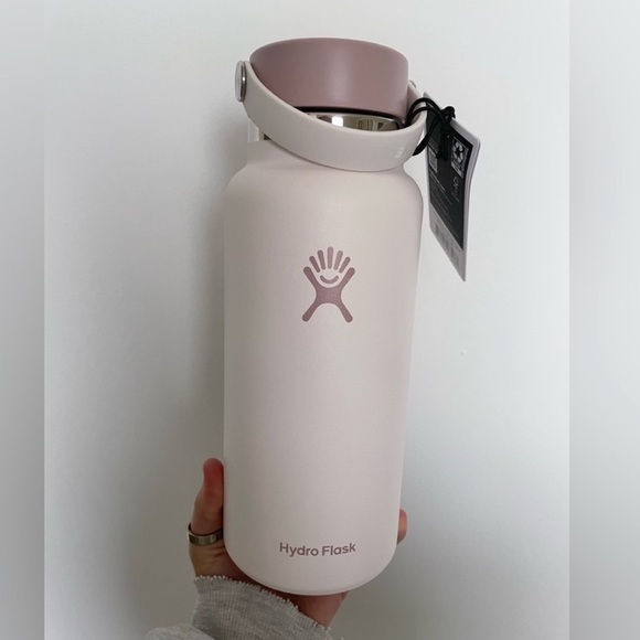 Hydro Flask Other - limited edition hydroflask juneberry color